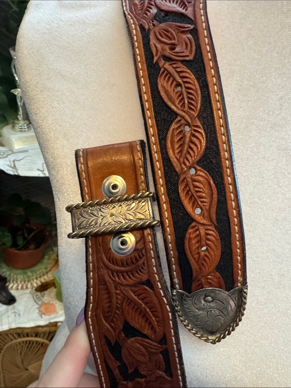 Is your name EVELYN? youβre in luck! Rare Custom Hand Tooled leather belt silver - Picture 5 of 7